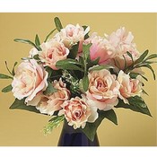 17.75" Peachy Pink Rose Bouquet