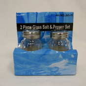 2Pc Glass S &amp; P Shakers Set