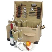 Wooden Picnic Basket for 4