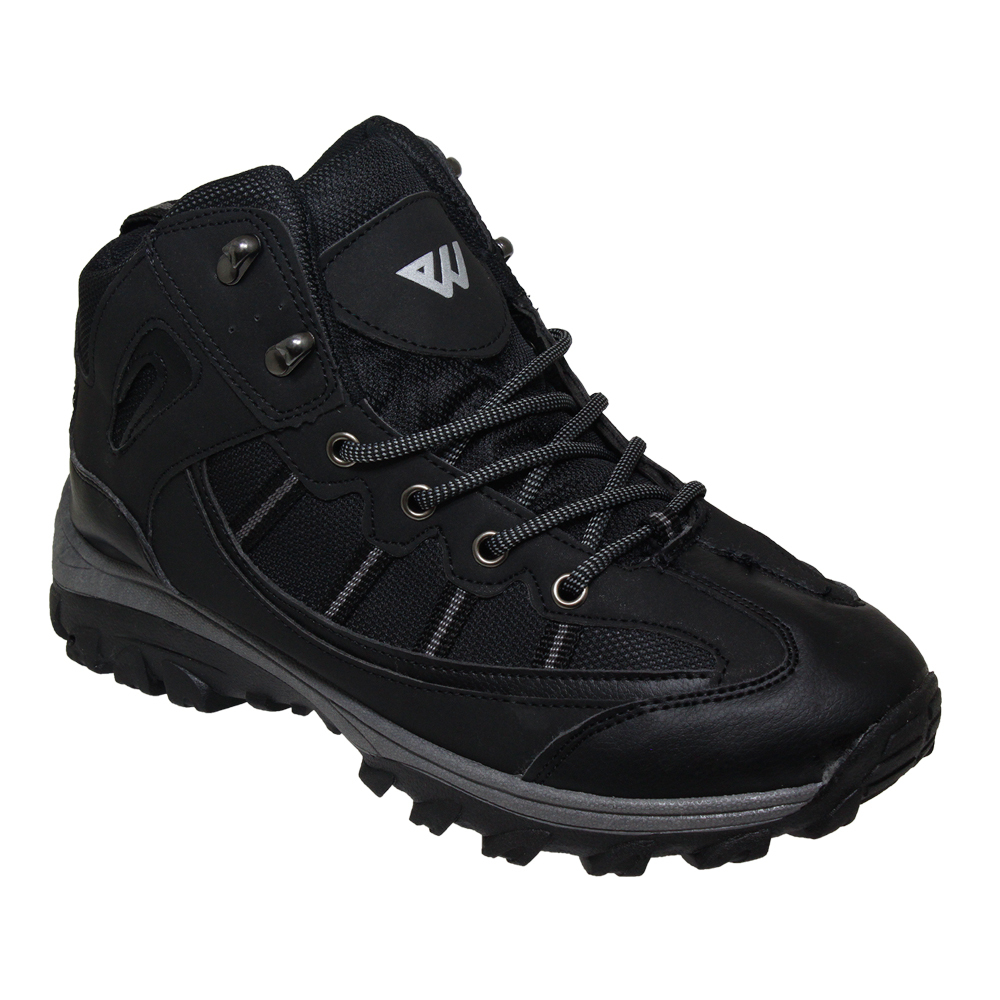 black trail boots