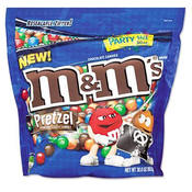 M&Ms Pretzel Chocolate Candies 30 Ounce Bag