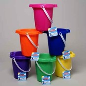 Plastic Sand Bucket With Handle 7 Inch