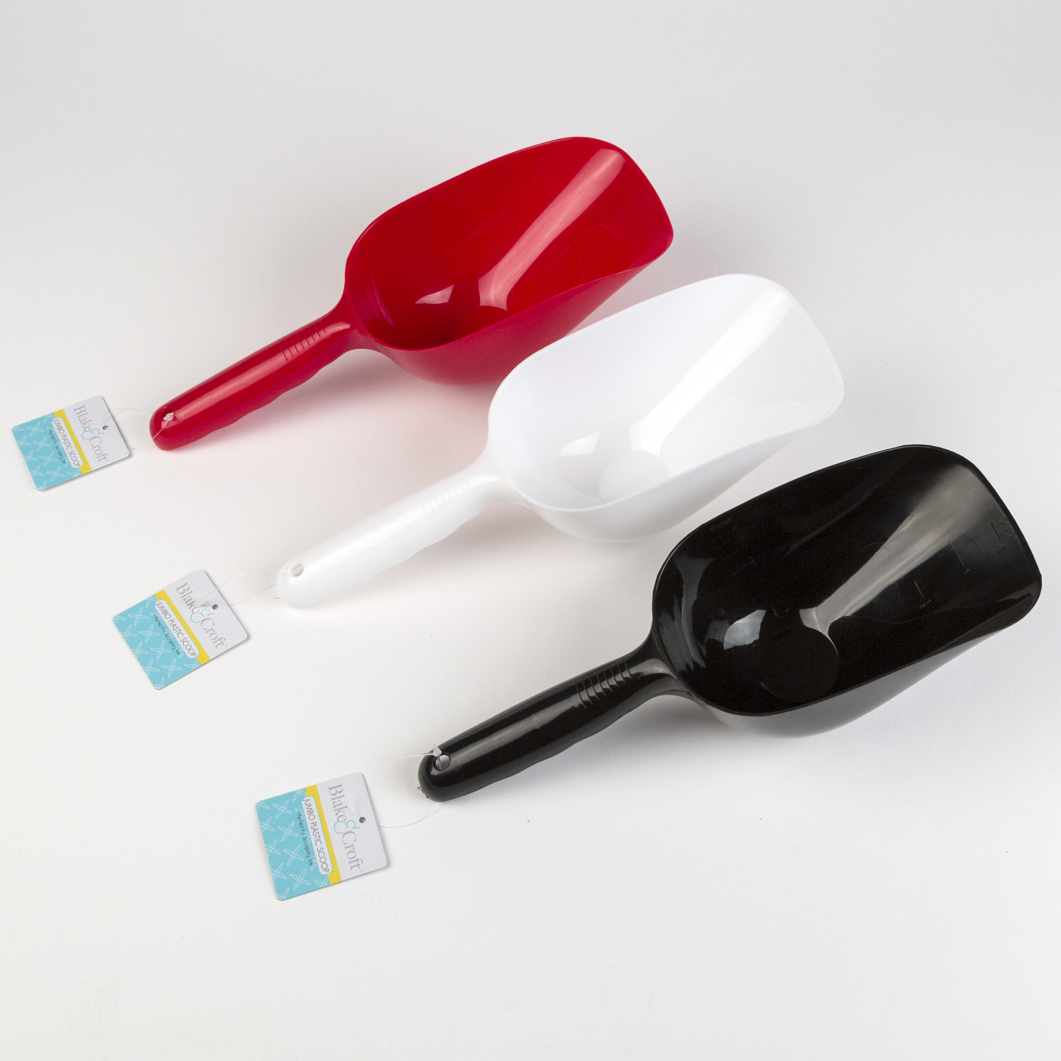 Wholesale Plastic Scoops Assorted Colors 12 Dollardays