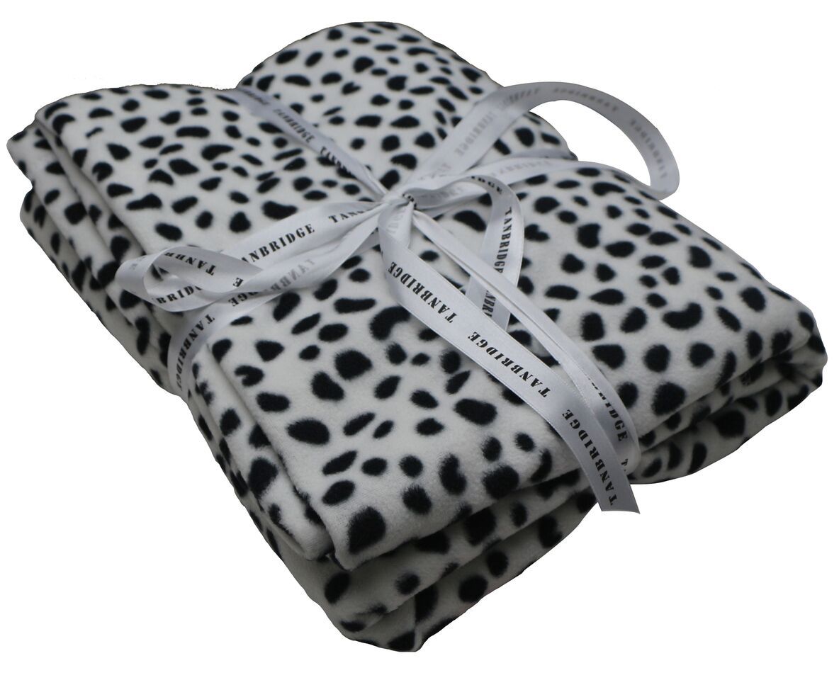 Wholesale Dalmatian Pattern Fleece Throw Blanket 50" x 60"